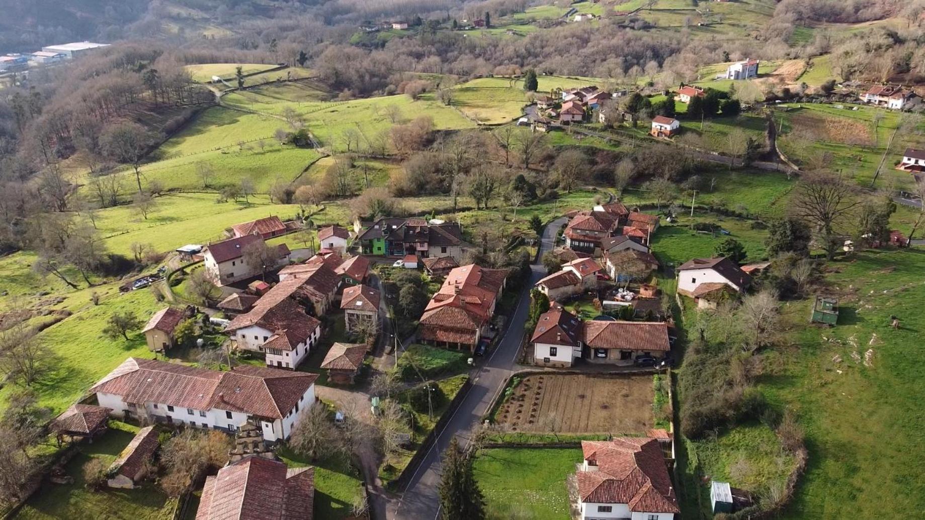El Balcon Del Horreo Villa Piloña Eksteriør billede